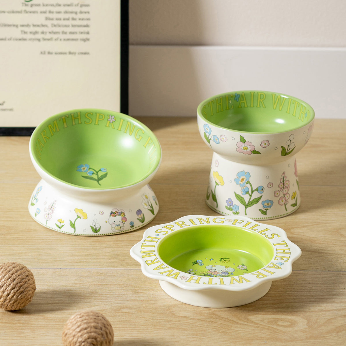 Ceramic Pet Food Bowl with Anti-Spill Design